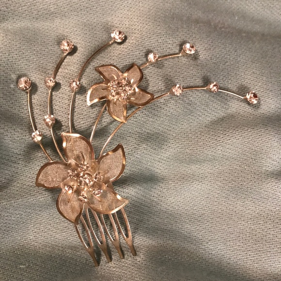 Vintage SILVER & RHINESTONE BRIDAL-HAIR PIECE well made 1960s - Picture 2 of 8